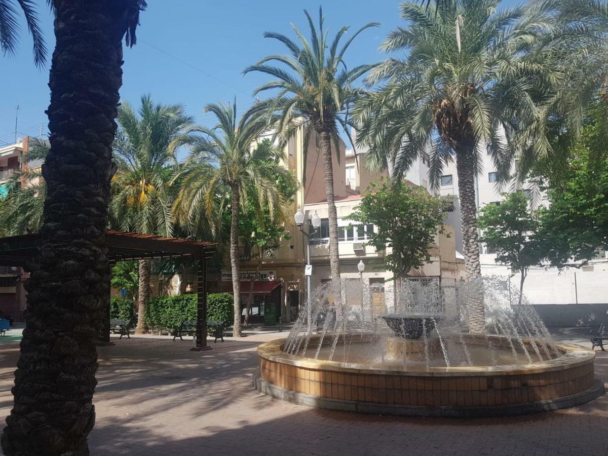 אליקאנטה Big Apartment With Unique Patio Near Santa Barbara Castle מראה חיצוני תמונה