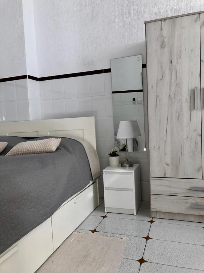 אליקאנטה Big Apartment With Unique Patio Near Santa Barbara Castle מראה חיצוני תמונה